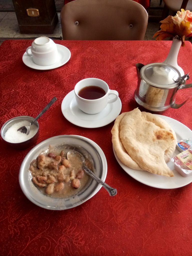 Petit-déjeuner égyptien au Caire